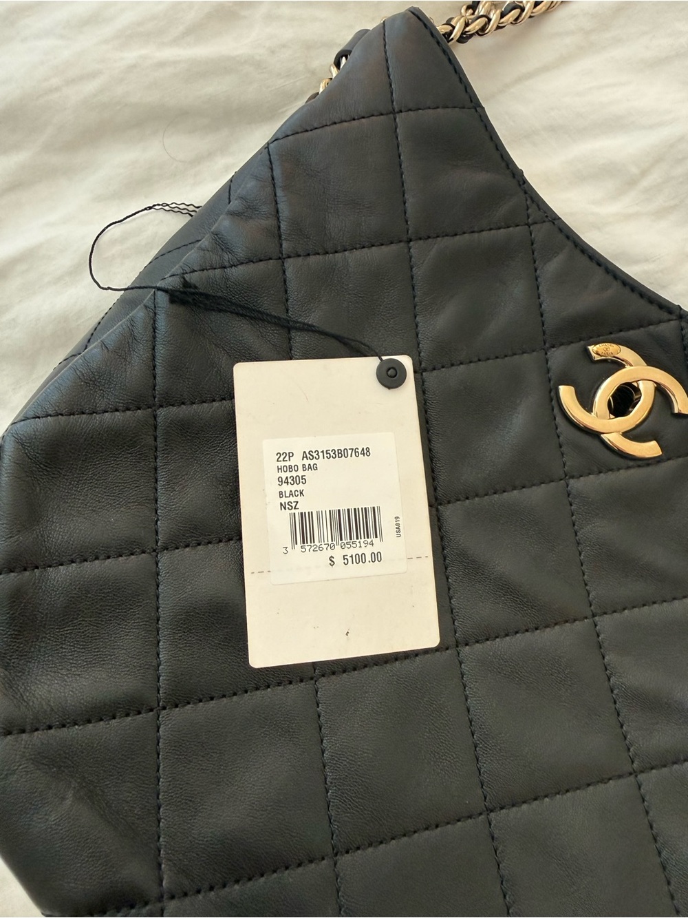 Chanel 22P Hobo Bag in Black Lambskin and LGHW - MSRP $5100 - Picture 11 of 15